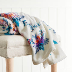 Vera Bradley Plush Throw Blanket : Magnifique Floral - Image 3