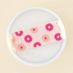 The Darling Effect Tumbler Lid Tag (Daisy Pattern) in color Pink