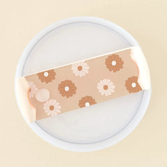 The Darling Effect Tumbler Lid Tag (Daisy Pattern) in color Tan