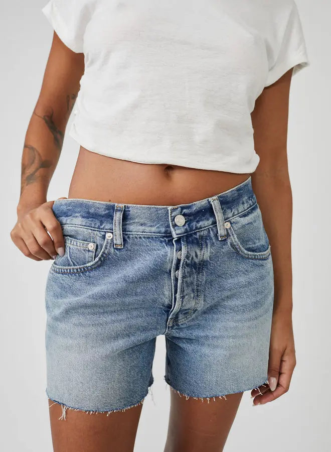 Free People Ivy Mid Rise Short in San Andreas.
