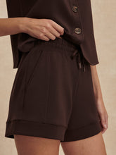 Atrium High Rise Short 4.5
