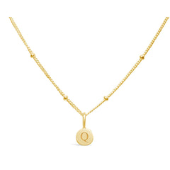Stia Mini Disk Letter Necklace "Q" Gold
