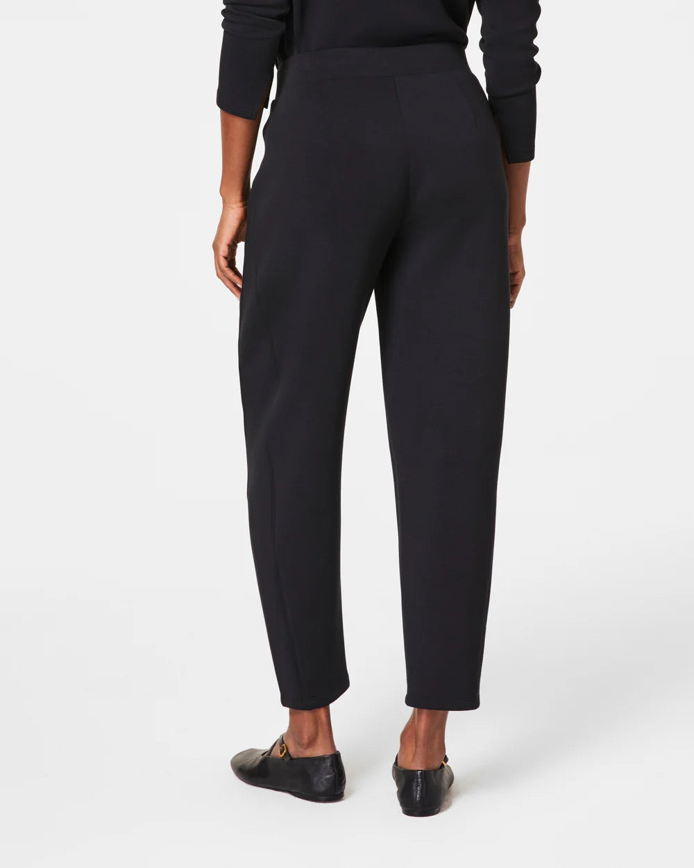 Airessentials Barrel Leg Pant
