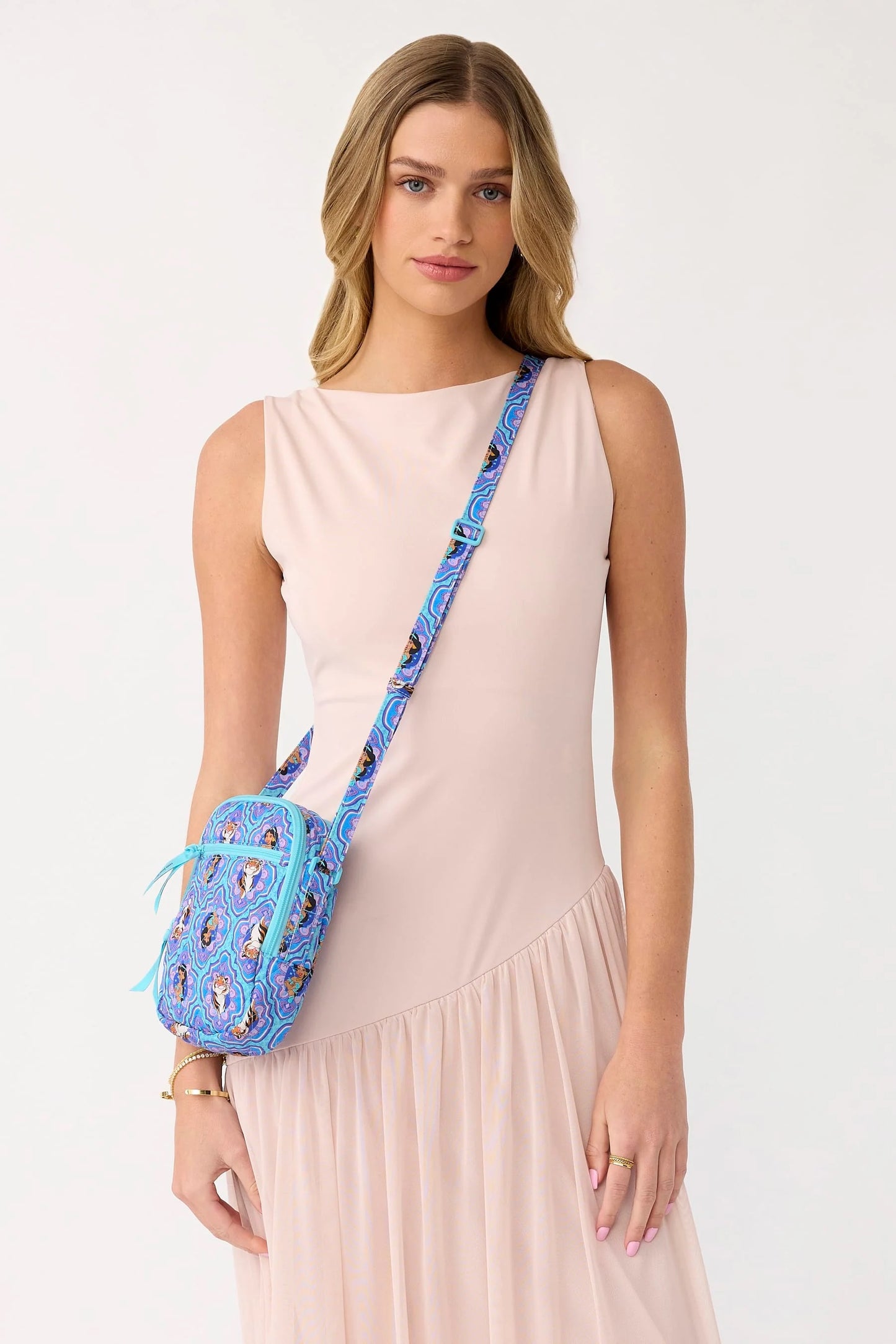 Sullivan Crossbody