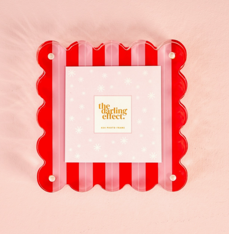 Square Scalloped Acrylic Frame