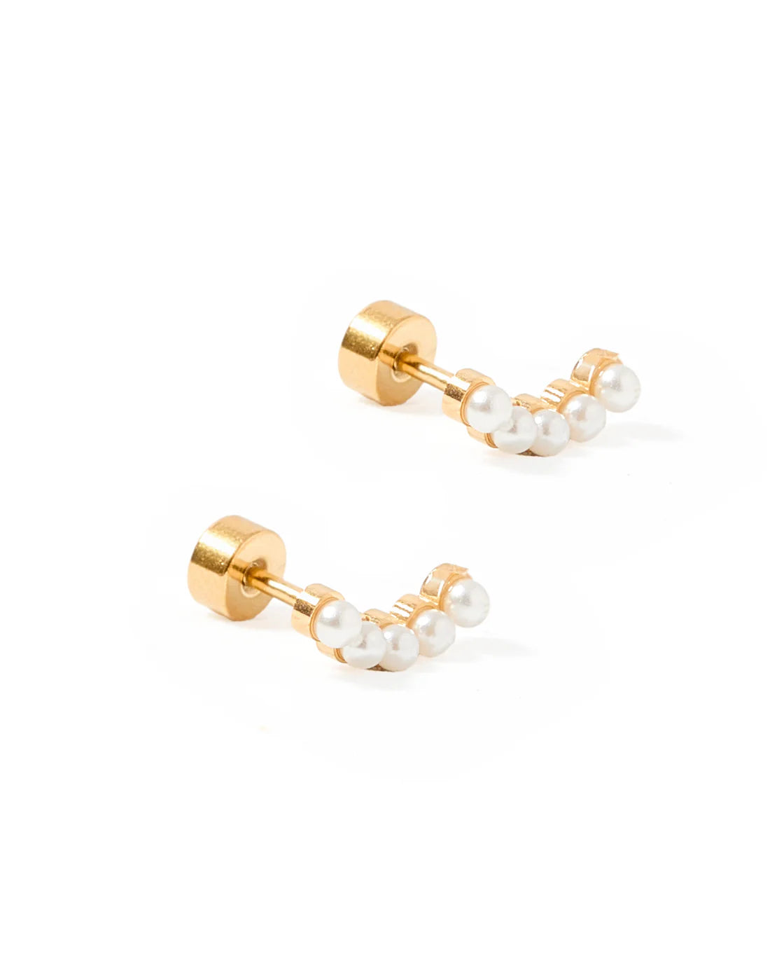 Lily Co Screwback Stud earrings with pearls.