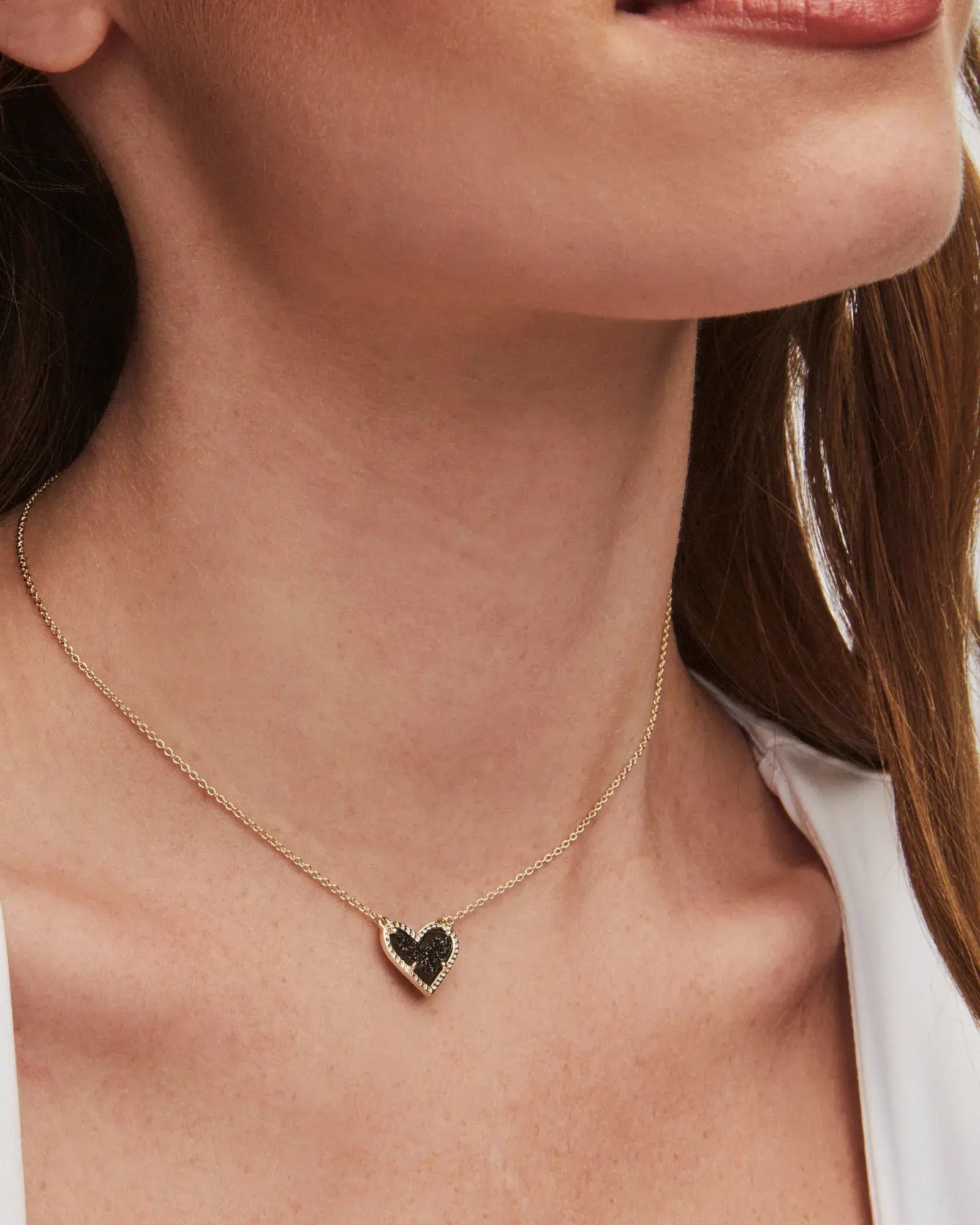 Ari Heart Short Pendant Gold - Black Drusy