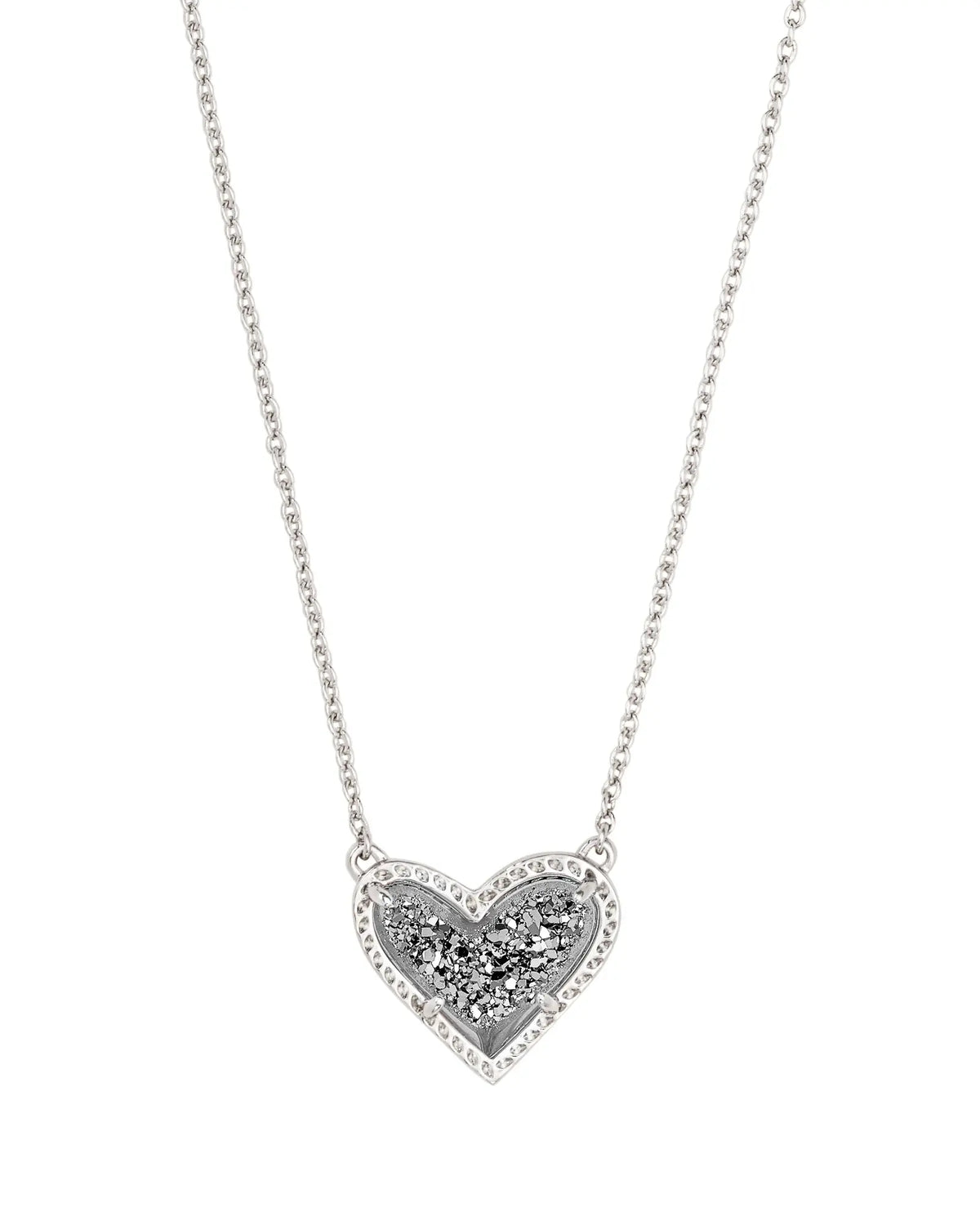 Ari Heart Short Pendant Necklace Front View