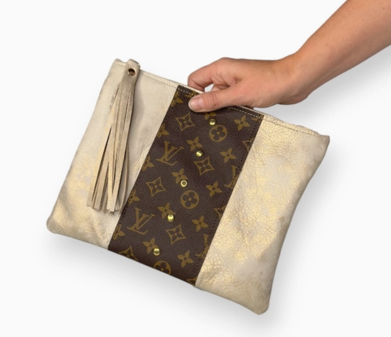 Caroline Crossbody