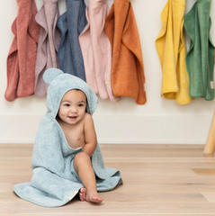 Hooded Towel + Wash Mitt Set