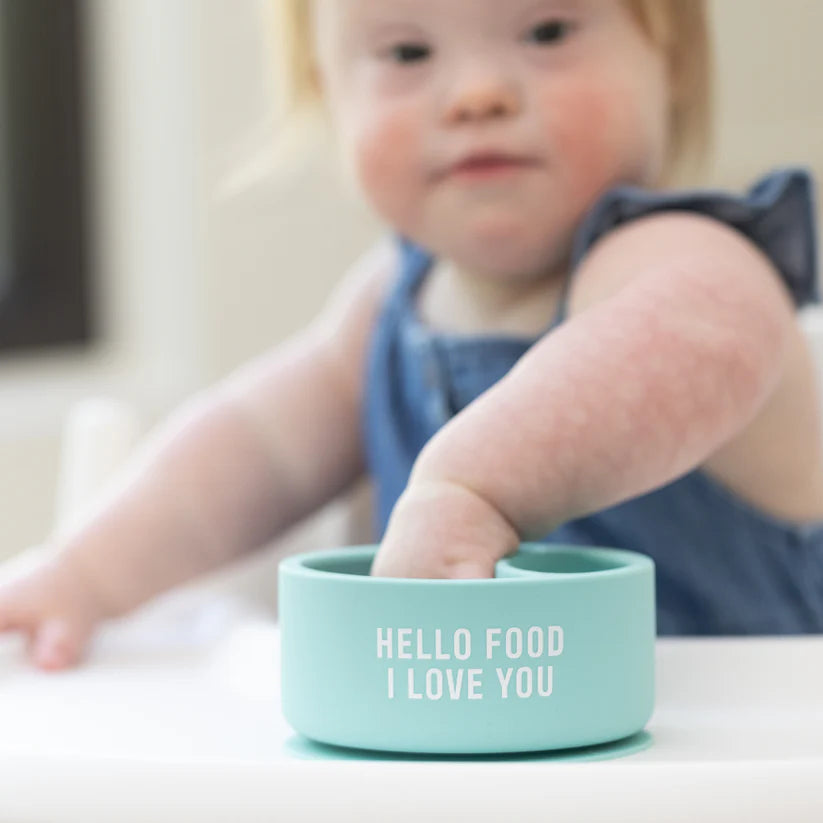 A Bella Tunno Wonder Bowl for kids in the color blue that reads, "Hello Food I Love You." 