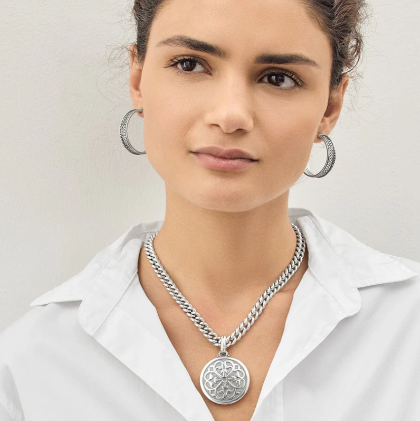 Ferrara Roma Pendant Necklace