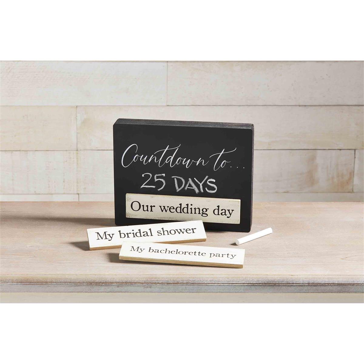 A countdown block that says 25 days in chalk.