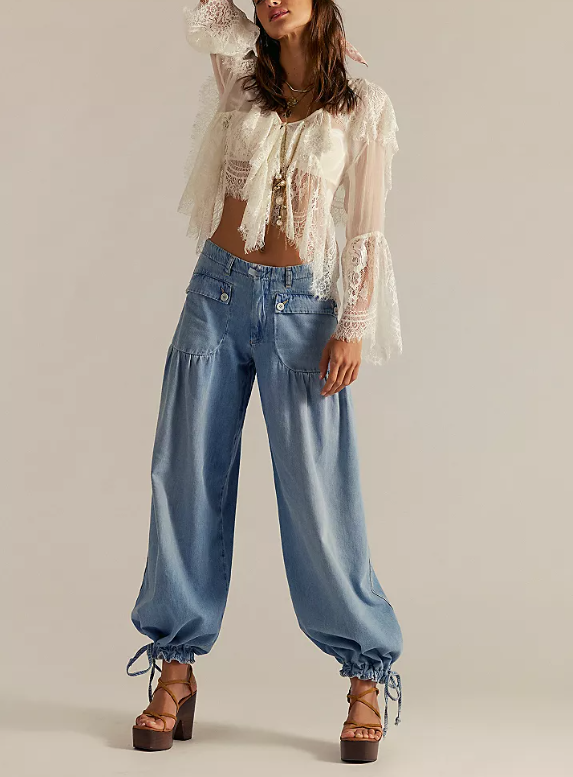 Lotus Jean