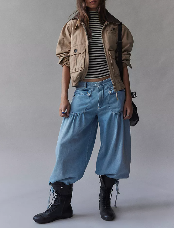 Lotus Jean