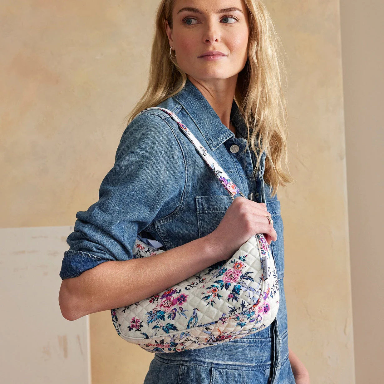 Frannie Crescent Crossbody : Magnifique Floral