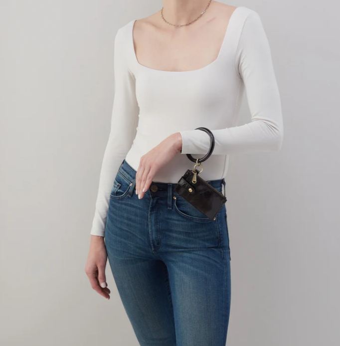 Ring CC Wristlet