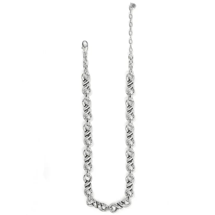 Interlock Twist Collar Length View