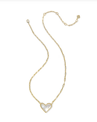 Ari Heart Statement Short Pendant Necklace