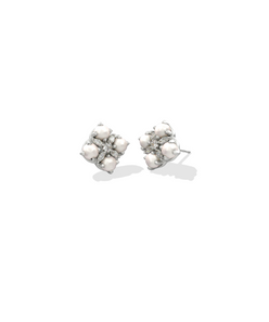 Dira Pearl Stud Earrings