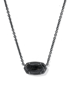 Elisa Boo Short Pendant Necklace