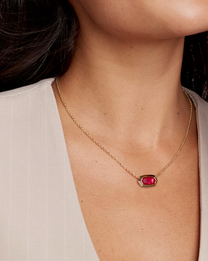 Elisa Bezel Short Pendant Necklace
