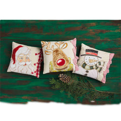 The complete 2023 Christmas pillow set.