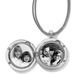 Toledo Alto Noir Convertible Locket Necklace Photo View