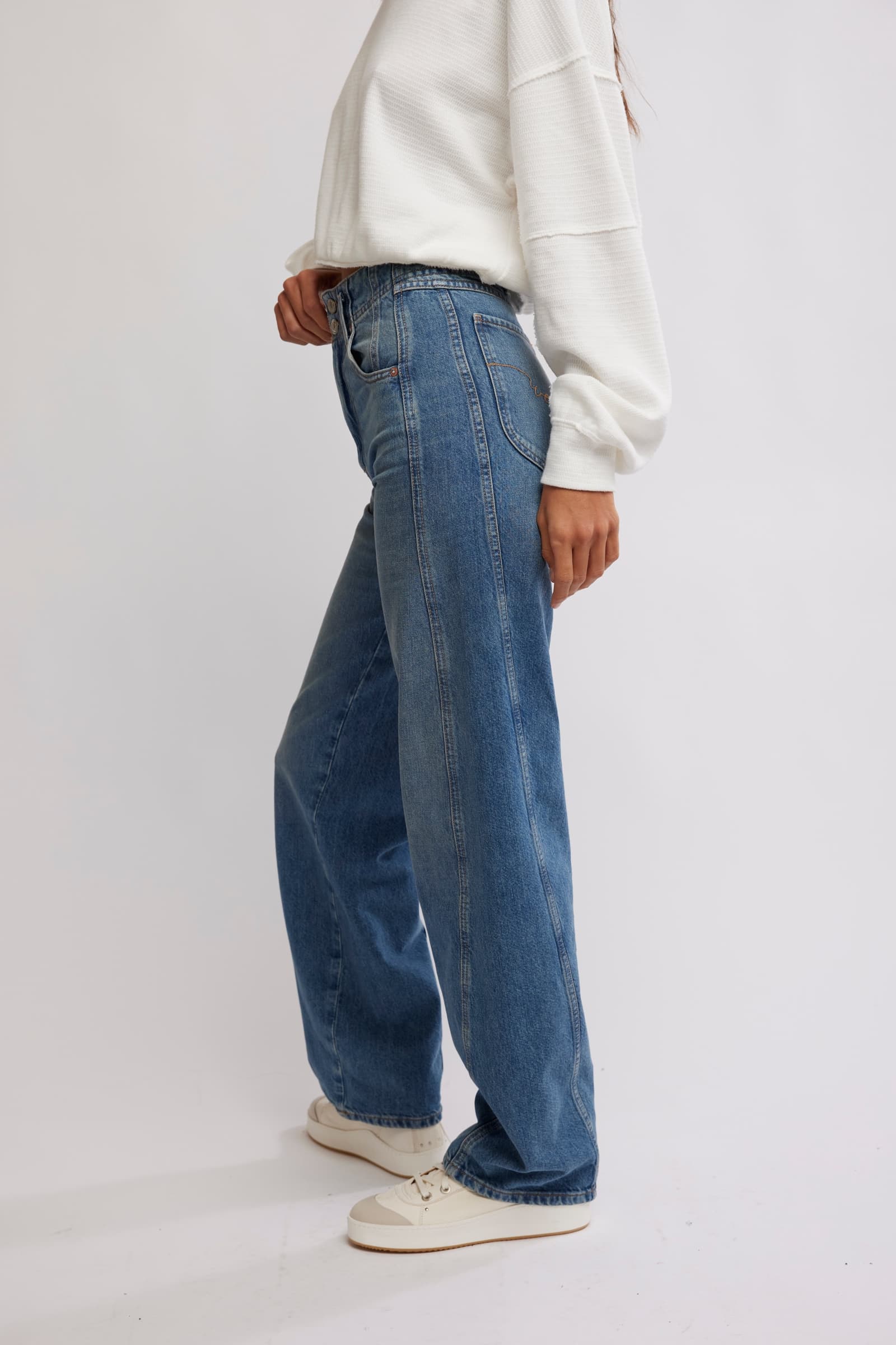 Women's straight leg blue jeans from the brand Free People.