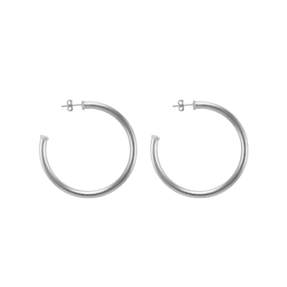 Everybody's Favorite Hoops 1.5" Petite Earrings