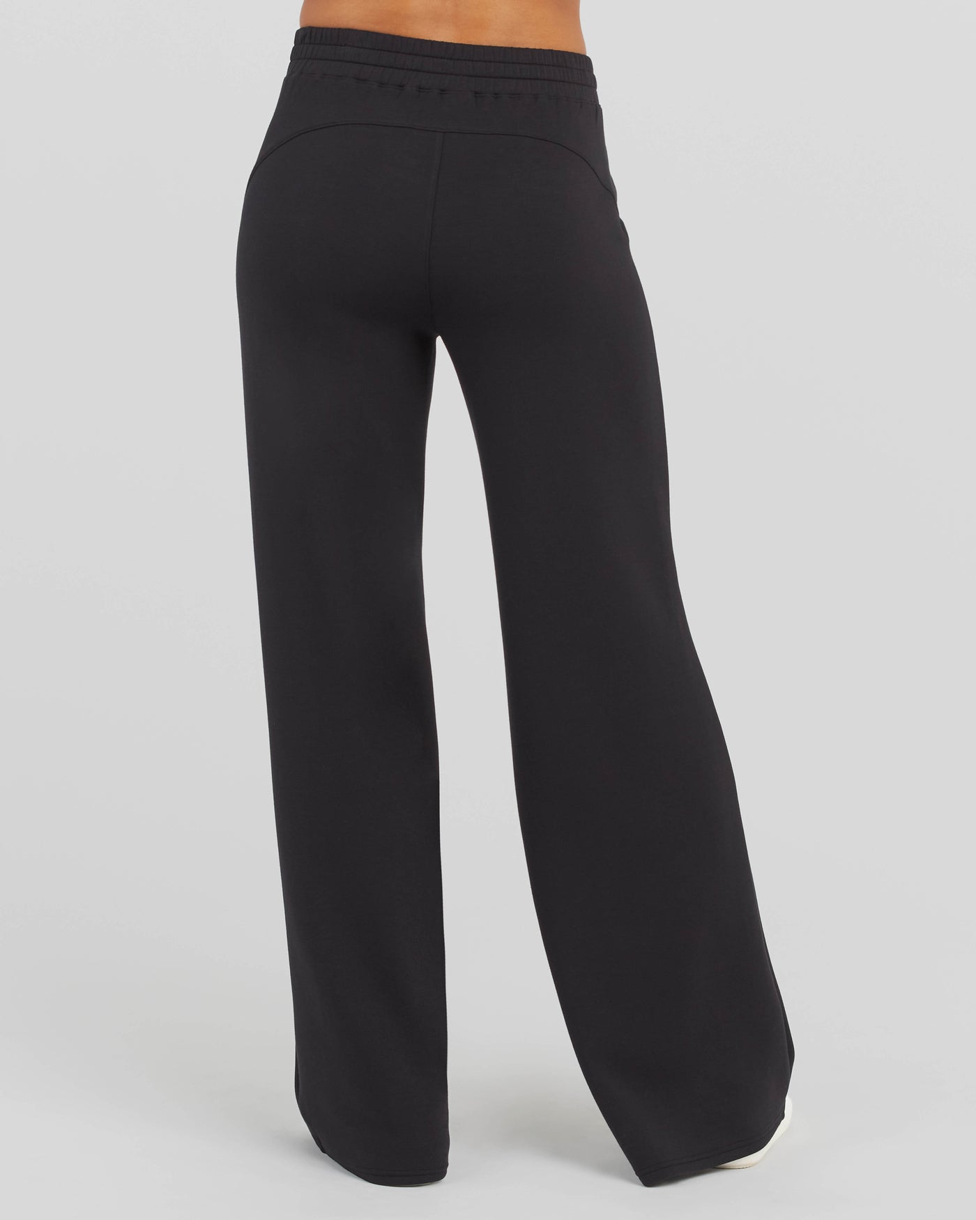 Spanx Airessentials Wide Leg Pant | Very Black