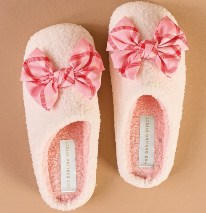 The Darling Effect Fuzzy Slippers–Betty Bow Blush, S/M main image 1