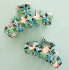 Classic Large Claw Clip-Island House
