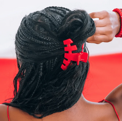 Classic Medium Claw Clip-Red Carpet Ready
