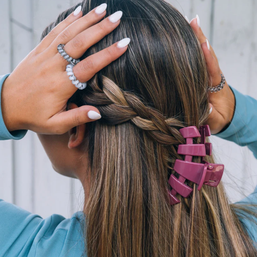 Classic Wild Side Medium Hair Clip