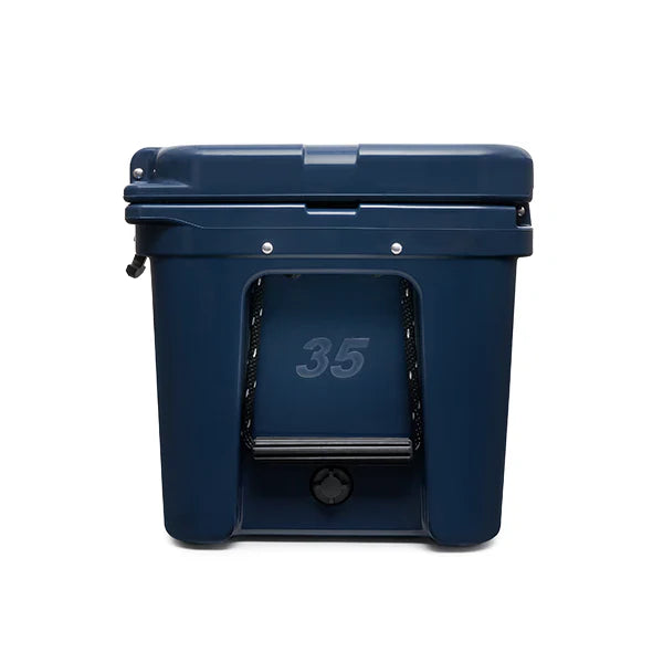 Tundra 35 Hard Cooler - Color Navy - YETI - Image 3