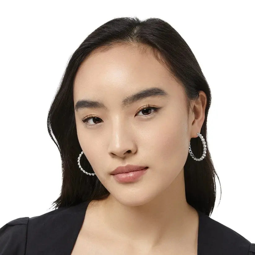 Twinkle Granulation Large Hoop Earrings Model View