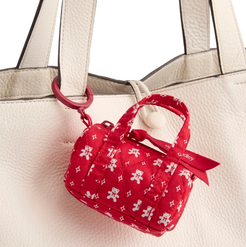 Original Duffel Bag Charm : Beary Ditsy
