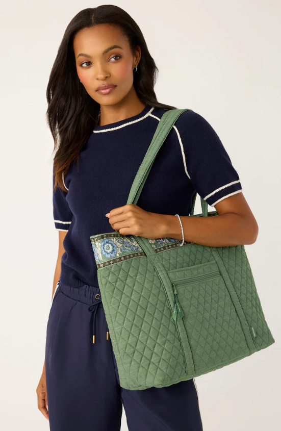 Original Vera Tote : Vineyard Green Chambray