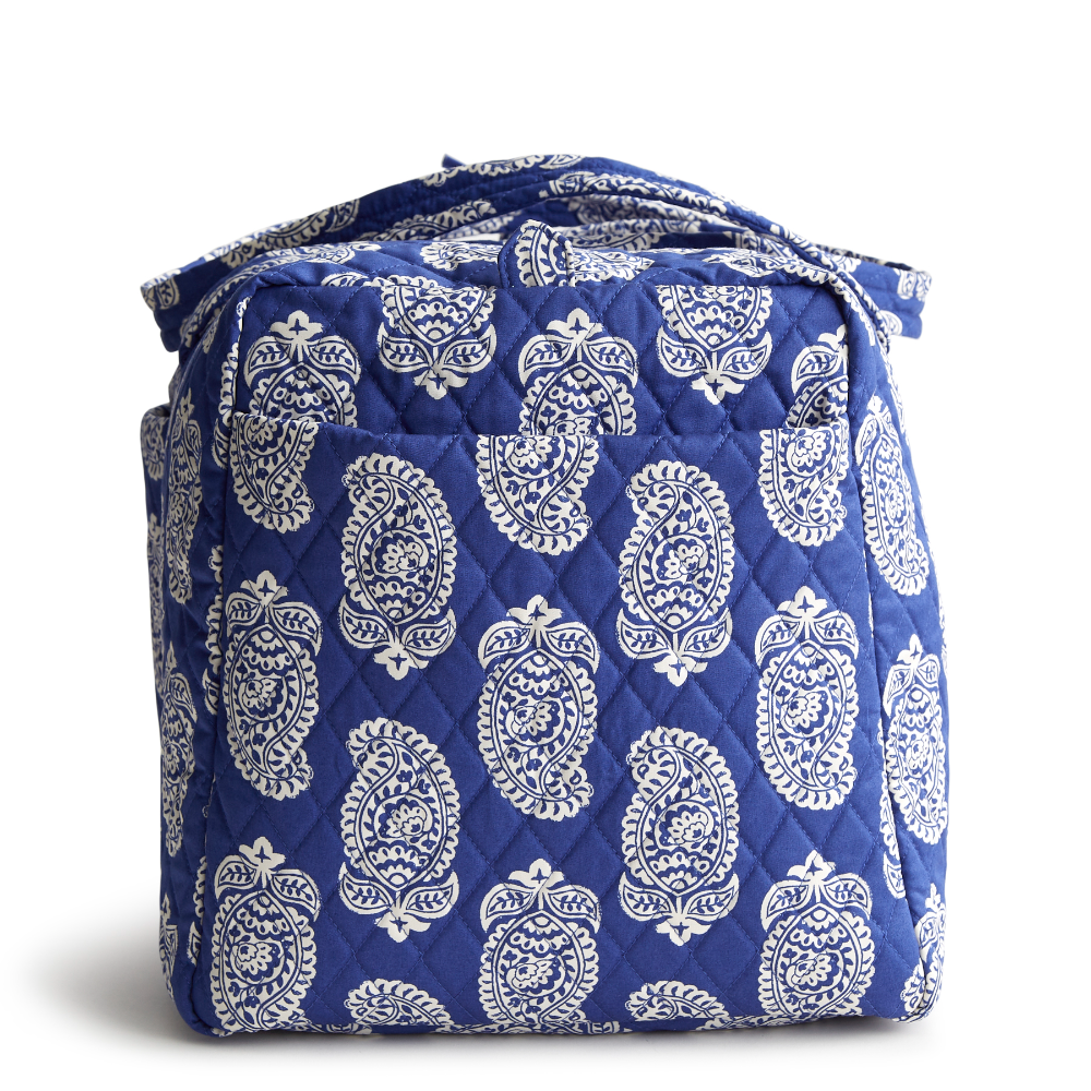 Vera Bradley large size original duffel bag.