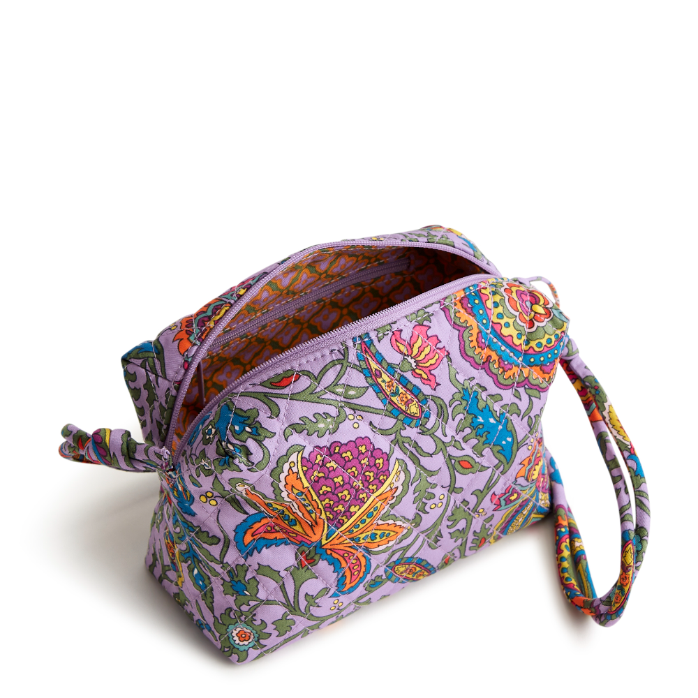 A Vera Bradley New Day Crossbody Bag in the pattern Marrakesh.