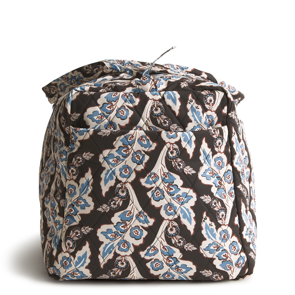 New Vera Bradley duffel bag in the color black and white.