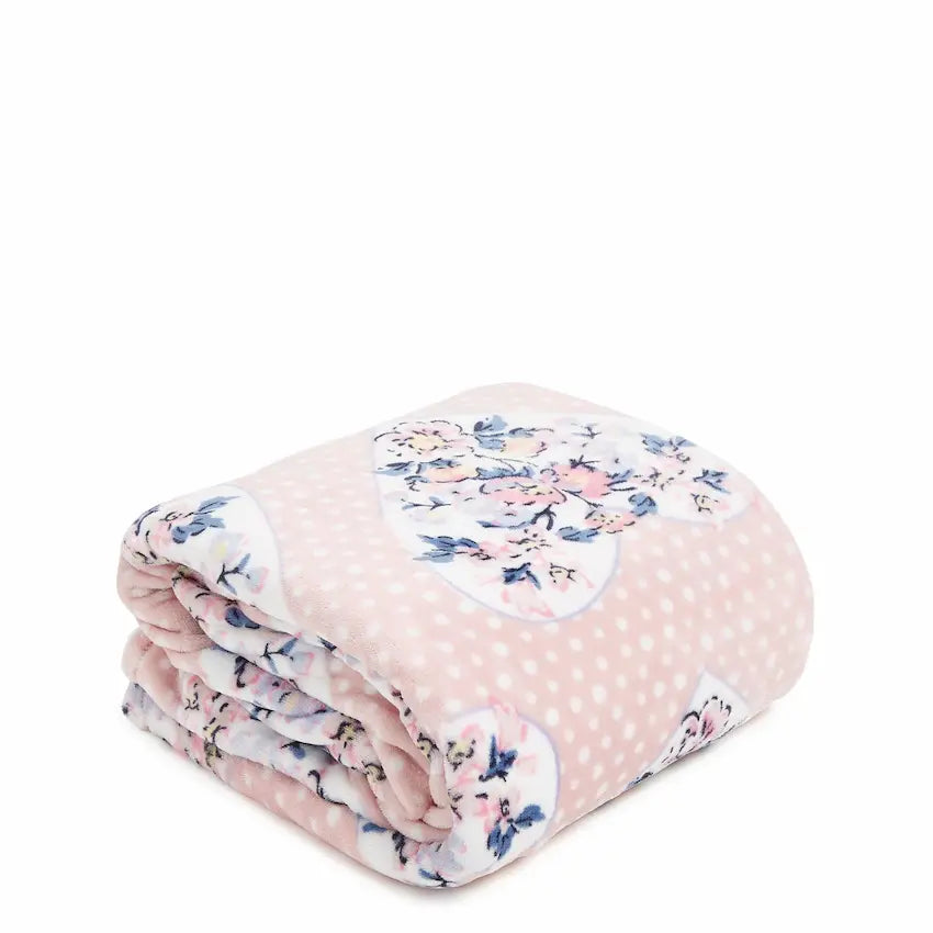 Vera Bradley Plush Throw Blanket - Mon Amour Soft Blush