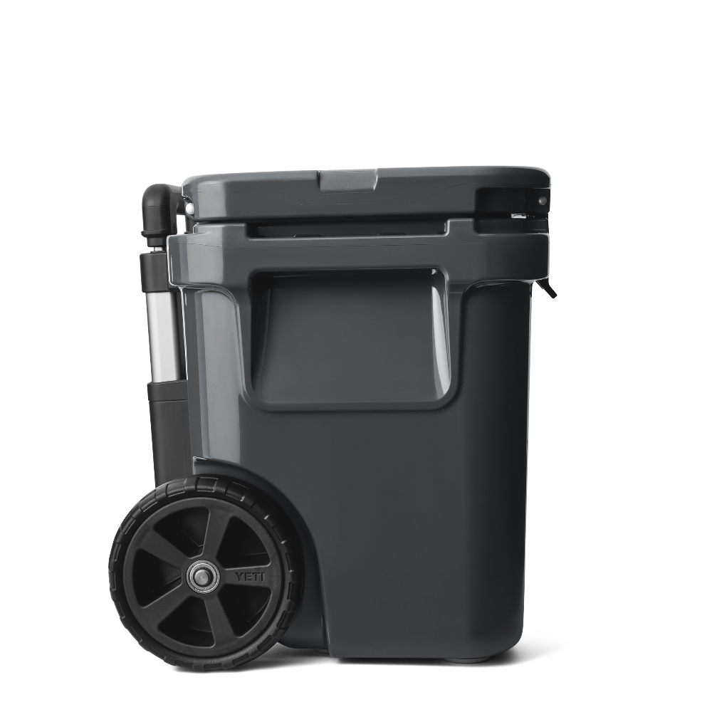 YETI Roadie 32 Wheeled Cooler in Charcoal.