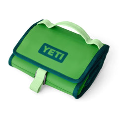 YETI Daytrip Lunch Bag in color Canopy Green.