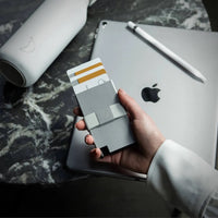 Aluminum Cardholder