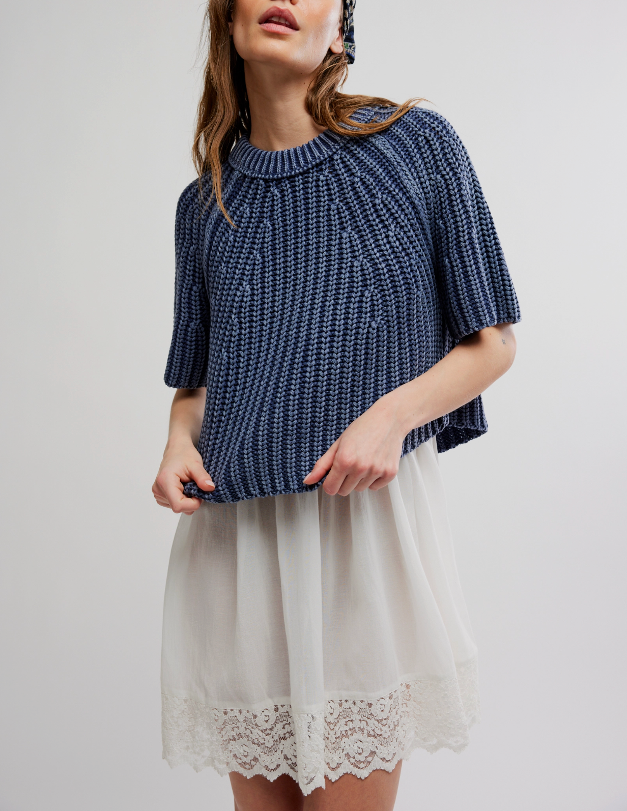 Amy Sweater Tee