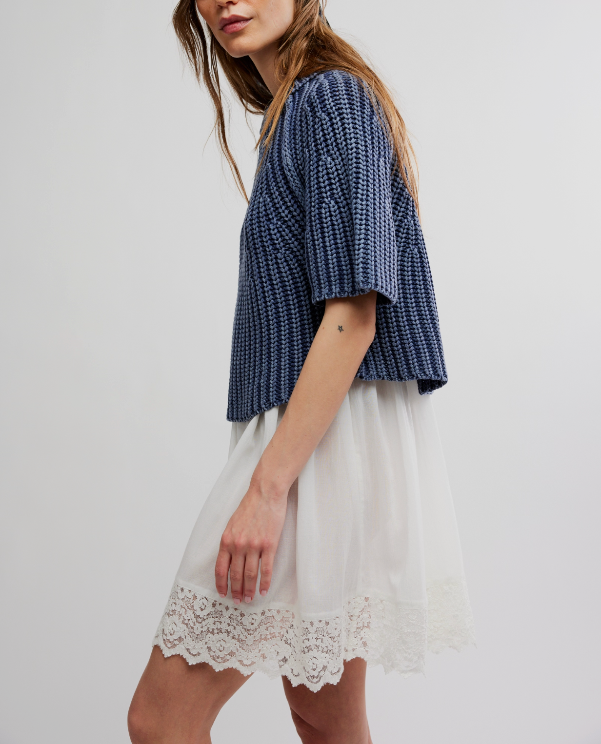Amy Sweater Tee
