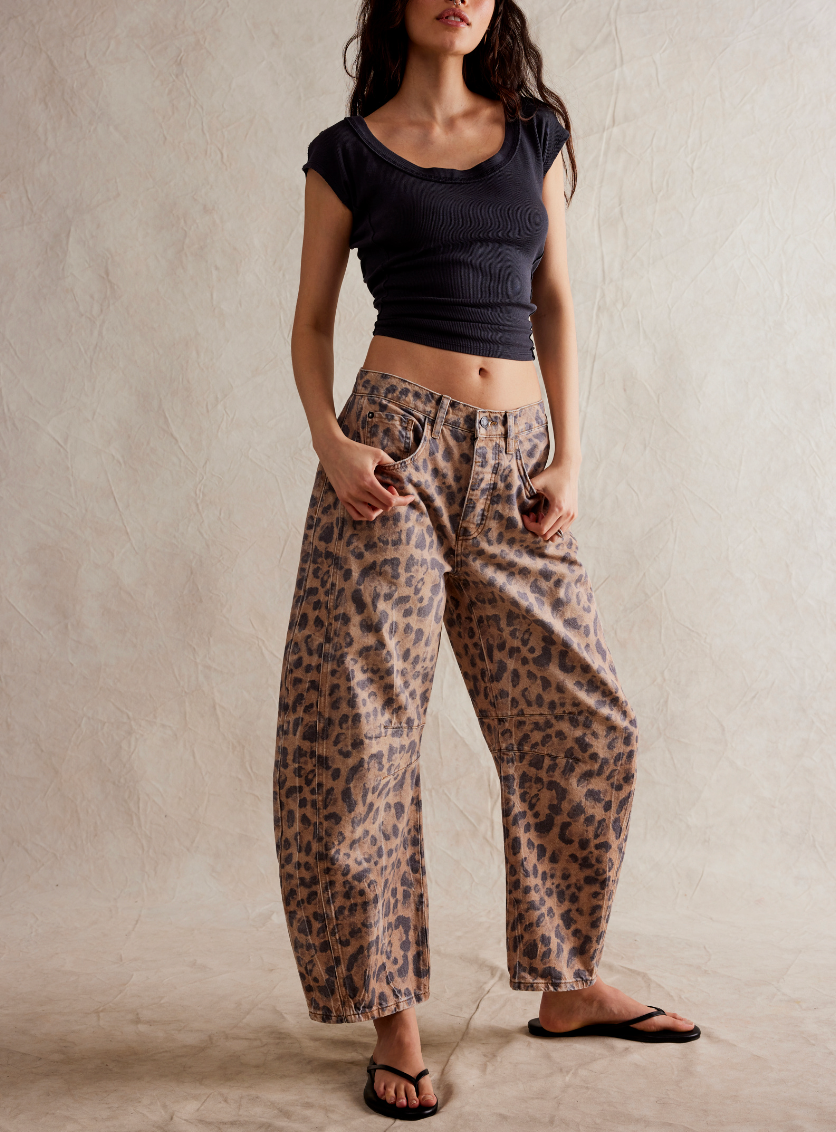 Free People brand barrel brown women's pants.