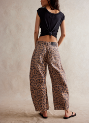 Free People brand barrel brown women's pants.